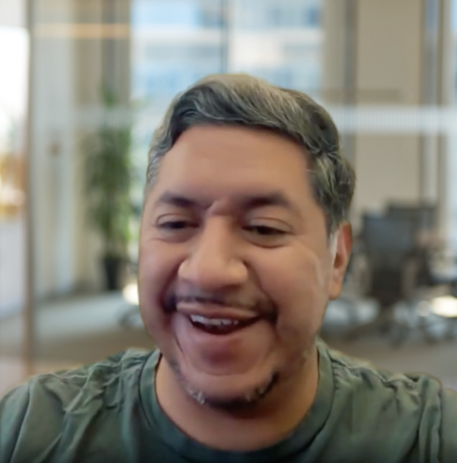 Sergio Aguilar, Leiter Digital Business bei SportsCenter — Shopify-WMS mit PULPO